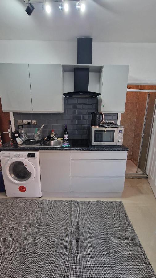 Small Cozy Studio Zone 1 Londen Buitenkant foto